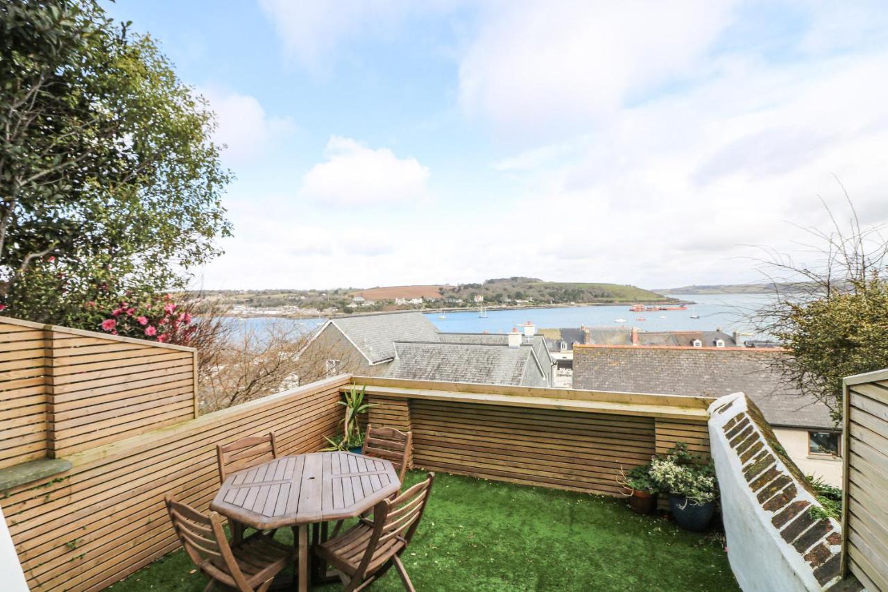 Through The Porthole Villa Falmouth Exterior foto