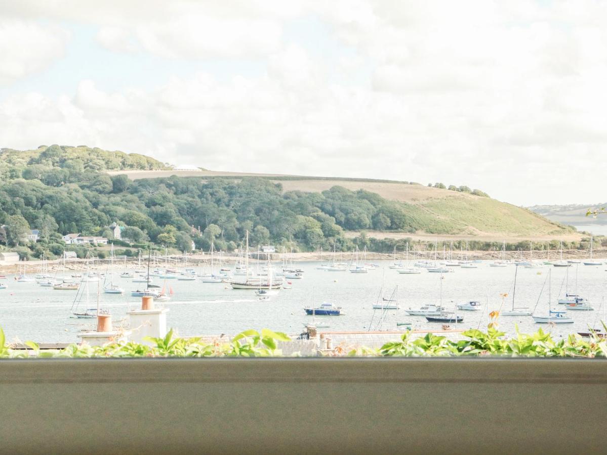 Through The Porthole Villa Falmouth Exterior foto