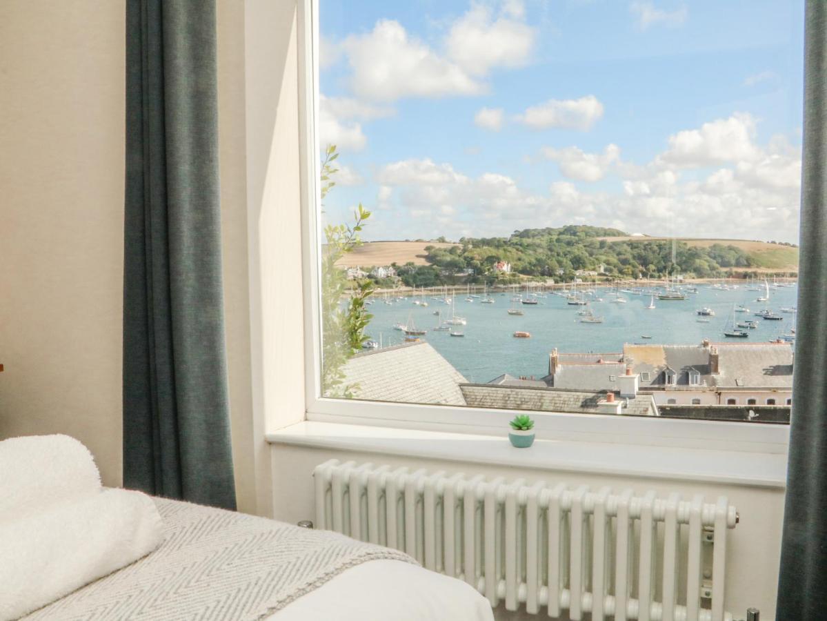 Through The Porthole Villa Falmouth Exterior foto