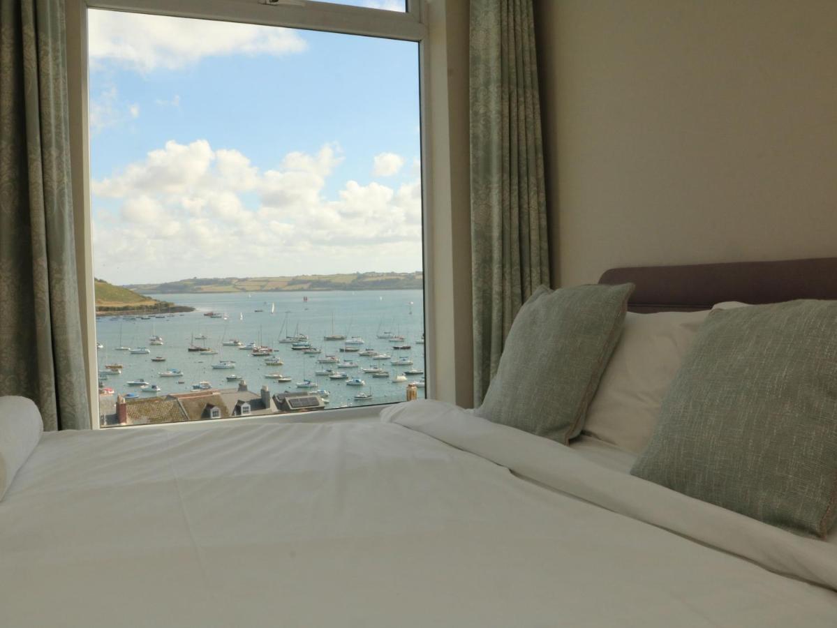 Through The Porthole Villa Falmouth Exterior foto